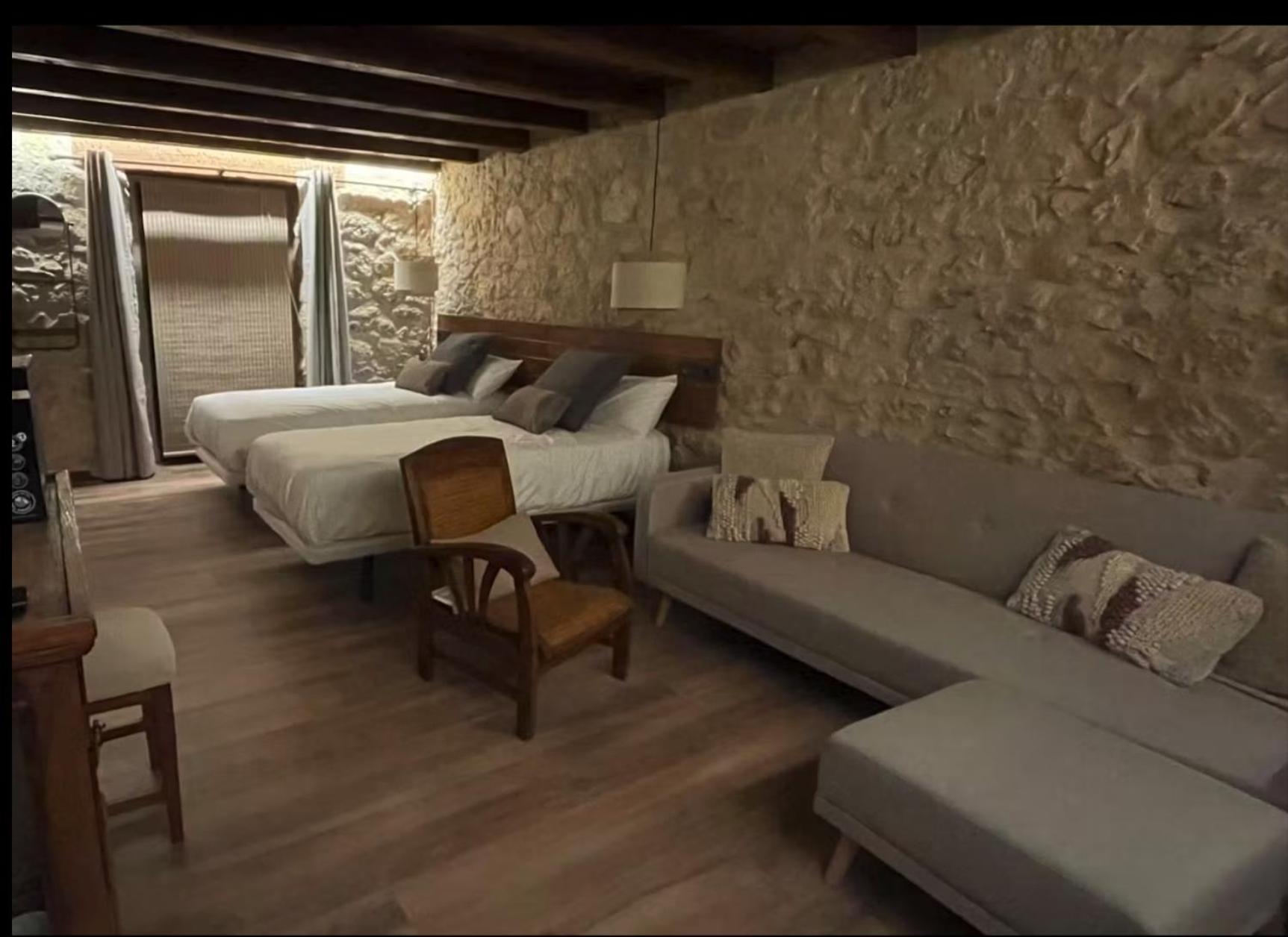 La Casa Del Cantero Pinilla del Valle Ngoại thất bức ảnh