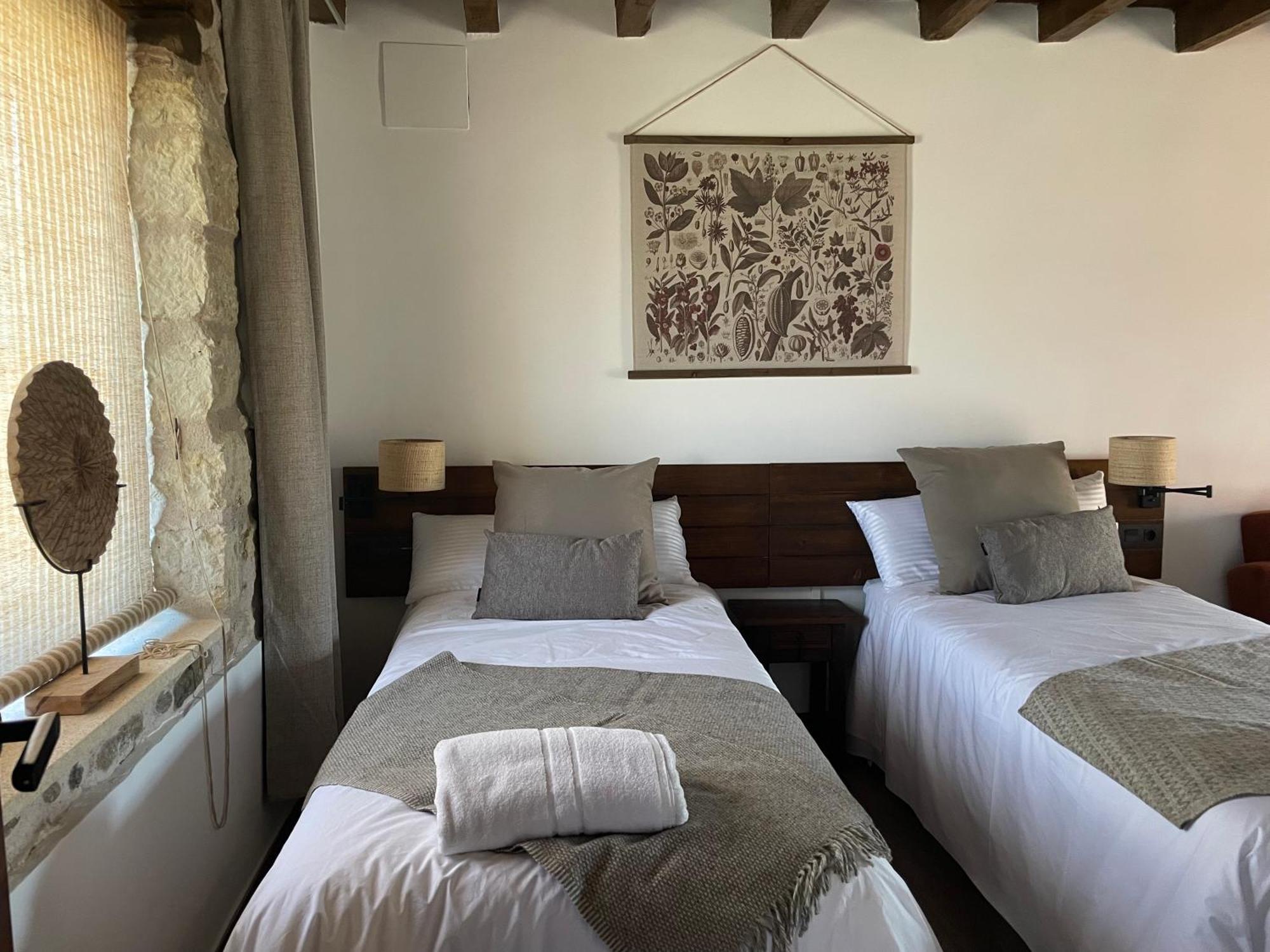 La Casa Del Cantero Pinilla del Valle Ngoại thất bức ảnh